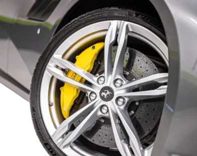 Design Exclusivo e Elegante - Ferrari GTC4 Lusso 2020 Design Exclusivo e Elegante - Ferrari GTC4 Lusso 2020